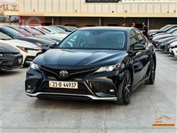 تۆیۆتا کامری